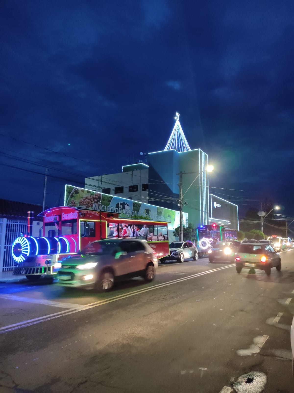 ACISSP PROMOVE PARADAS DE NATAL NO INÍCIO DA PROGRAMAÇÃO DE FINAL DE ANO